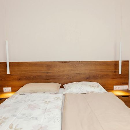 Hotel Marina Home Prijedor Esterno foto